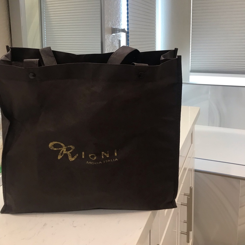 Rioni handbag with dust bag tote brown and luggage color